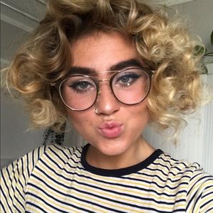 Meet your Posher, Sumner